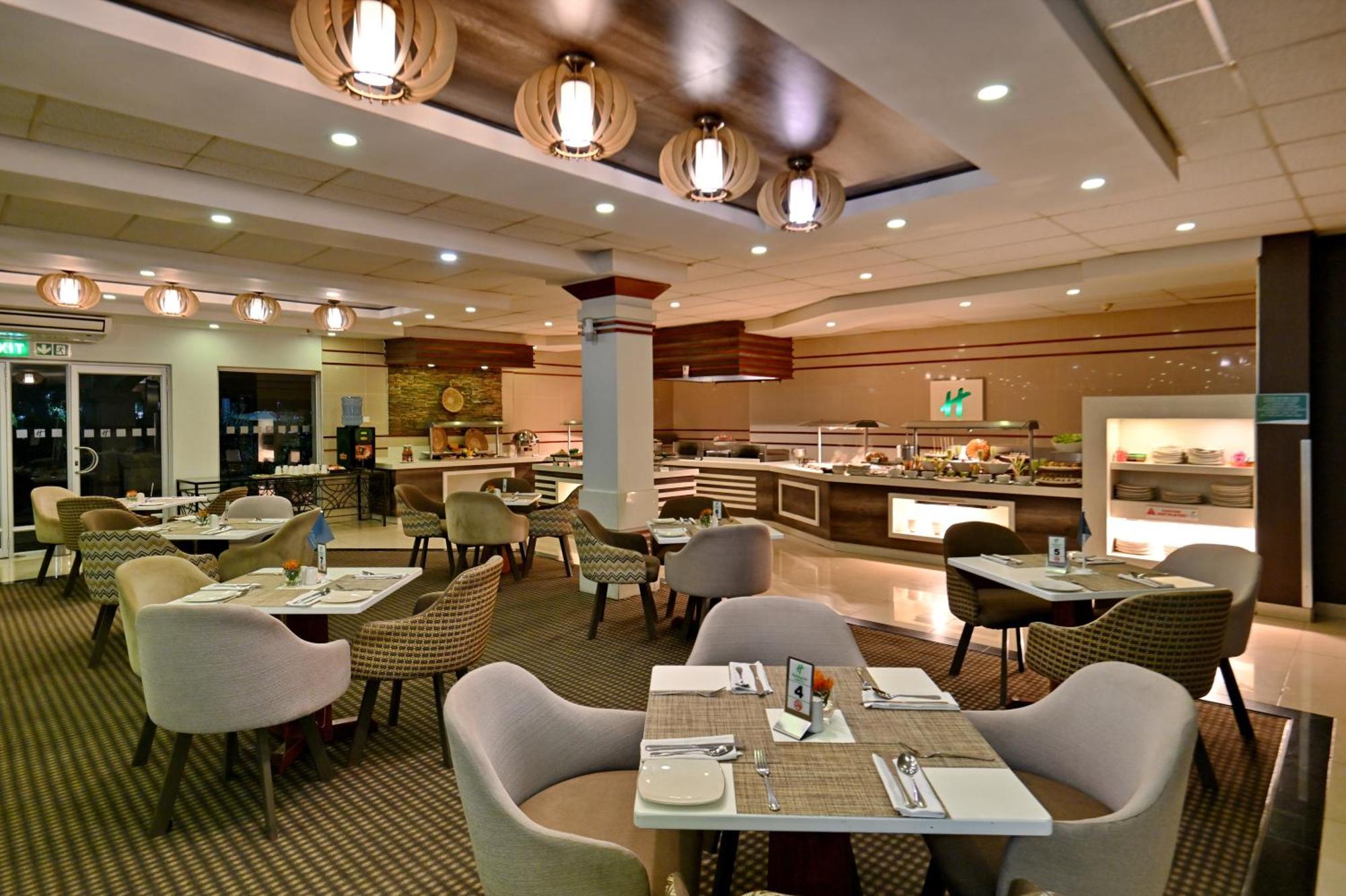 Holiday Inn - Bulawayo By Ihg מראה חיצוני תמונה