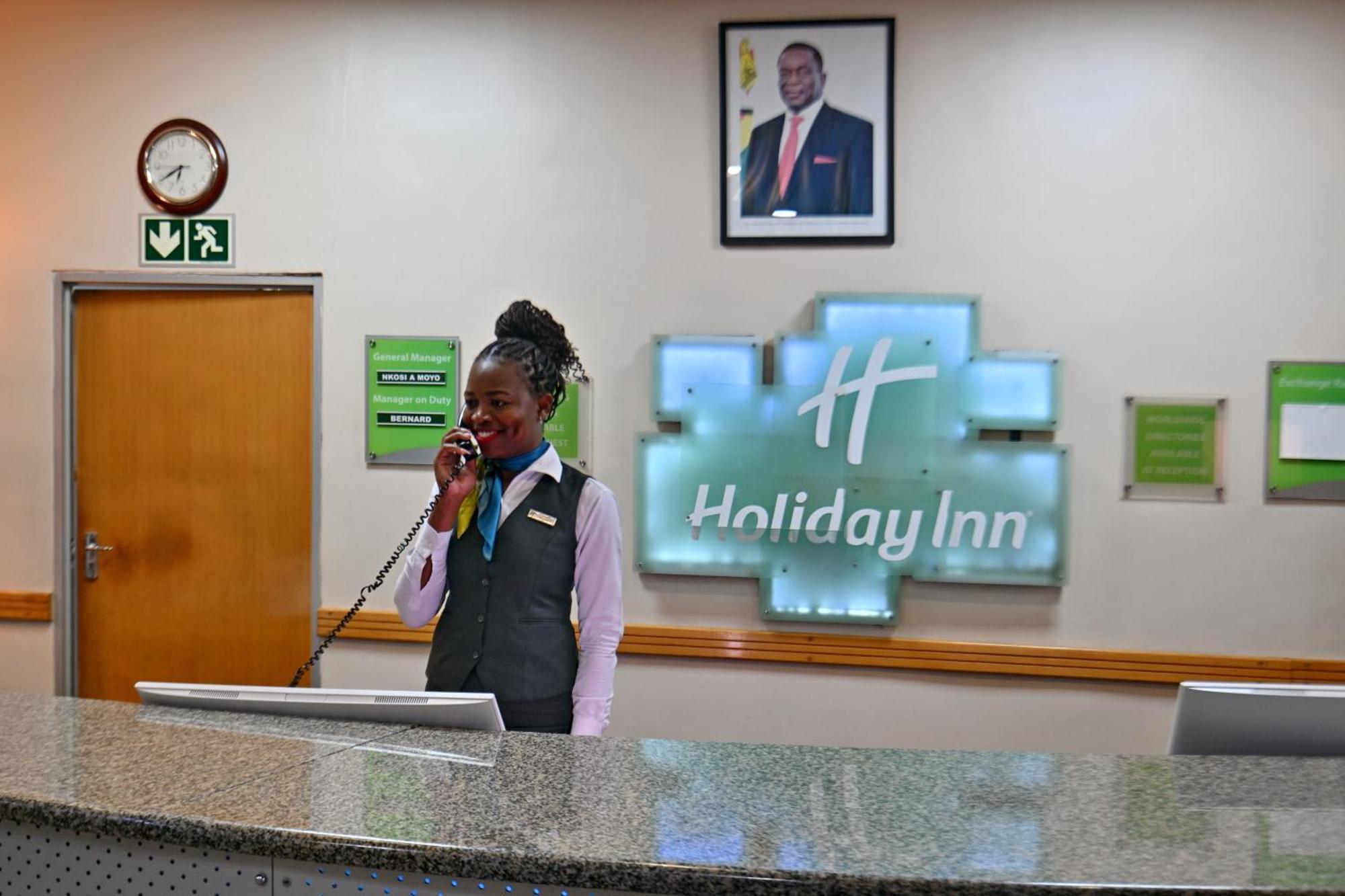Holiday Inn - Bulawayo By Ihg מראה חיצוני תמונה