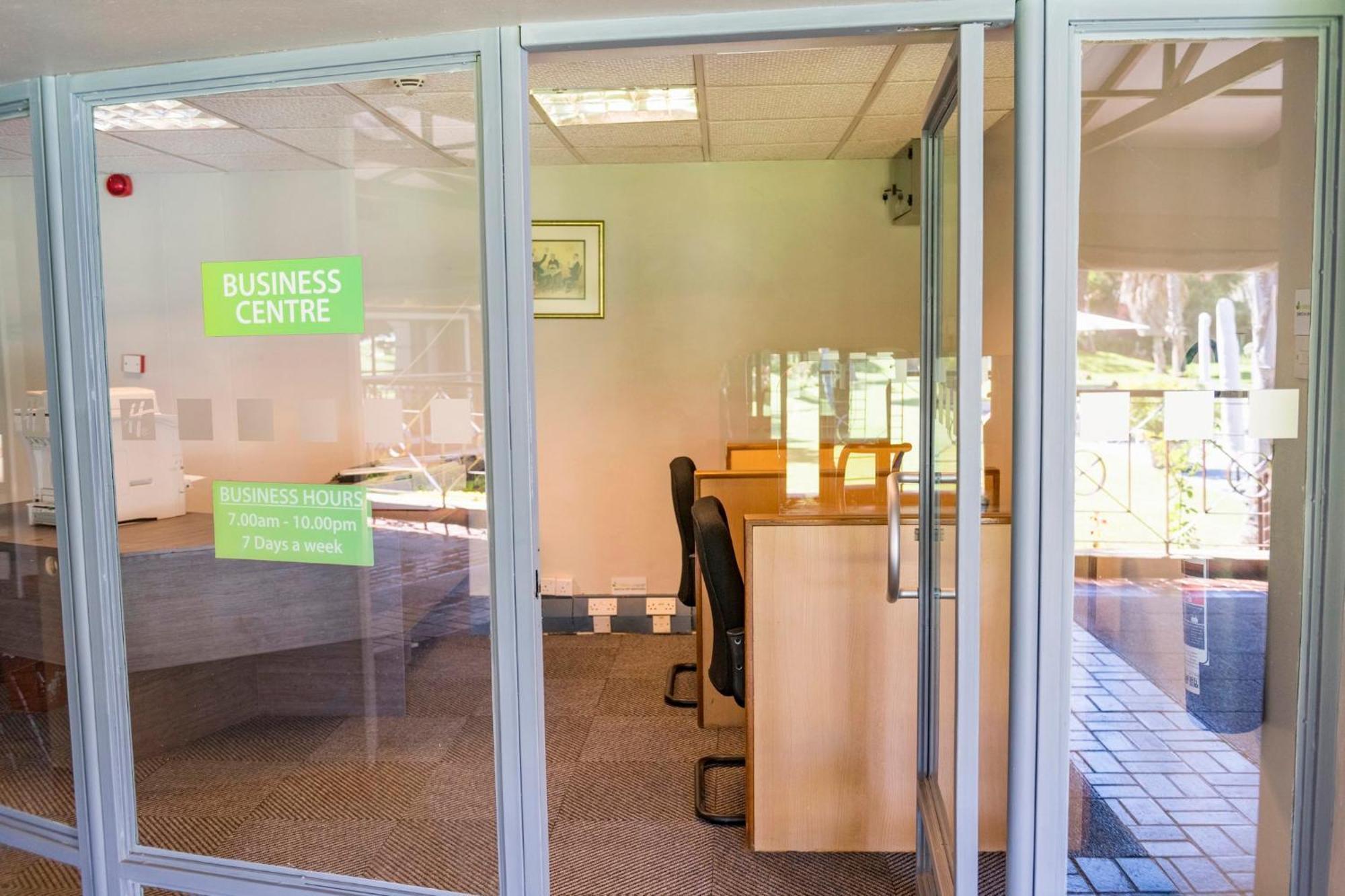 Holiday Inn - Bulawayo By Ihg מראה חיצוני תמונה